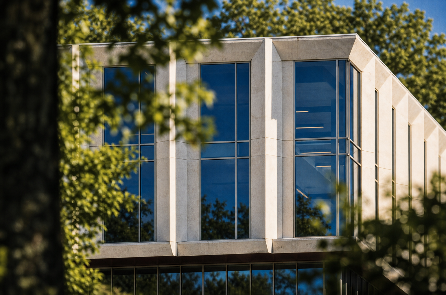 Panel and glazing interface at the facade corner